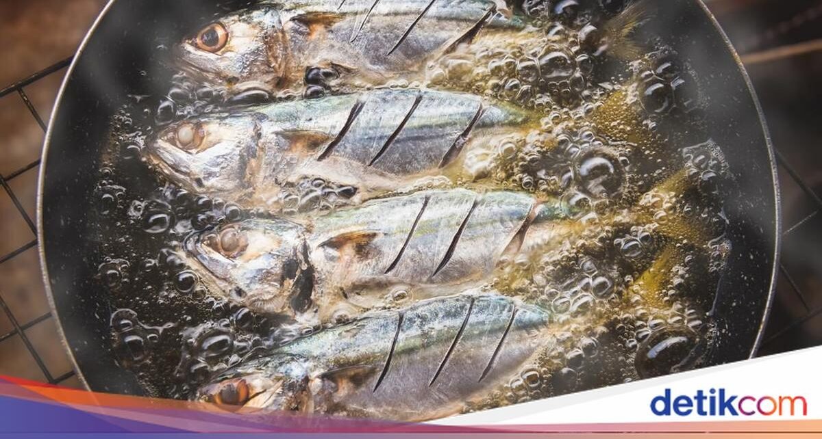 Contek Yuk! Cara Masak Ikan Goreng Agar Tidak Lengket dan Hancur