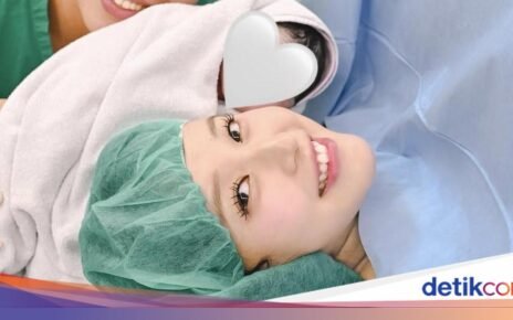 Kompak! Momen Seru Vior Menikmati Duren dan Ngopi Bareng Suami