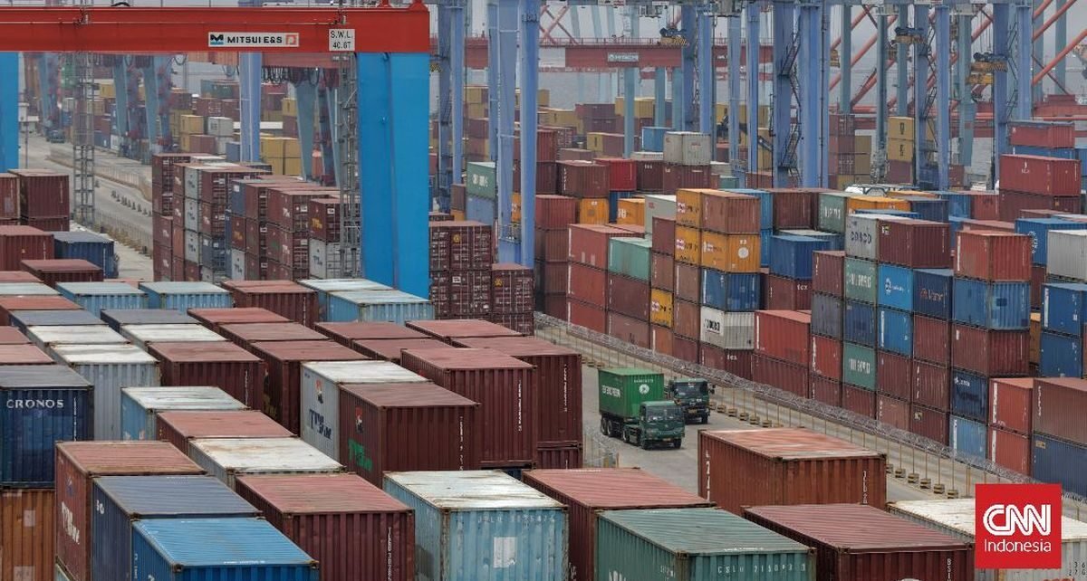 Neraca Dagang RI Surplus 66 Bulan Beruntun, Capai US$2,39 M Oktober