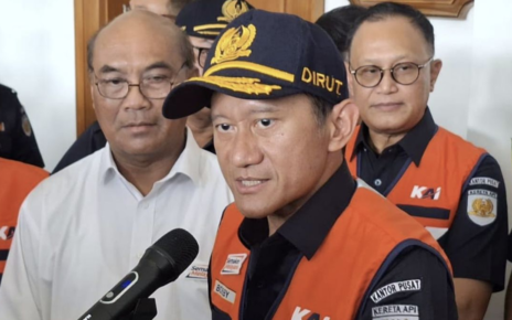 KAI Perbaiki Jalur Kereta Medan-Binjai yang Rusak Gara-gara Banjir