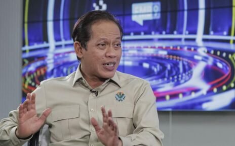 Daftar 3 Perusahaan yang Operasional Disetop Menteri LH Buntut Banjir