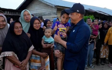 PTPN IV PalmCo Salurkan Bantuan 20 Ton Beras ke Korban Banjir Sumatra