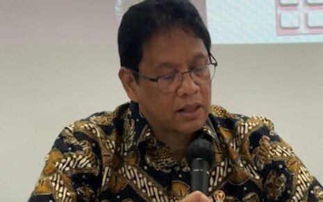 Purbaya Laporkan Kinerja Pajak dan Bea Cukai ke Prabowo