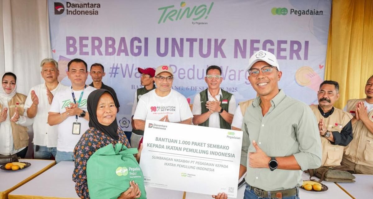 Pegadaian Salurkan Ribuan Sembako untuk Pejuang Lingkungan