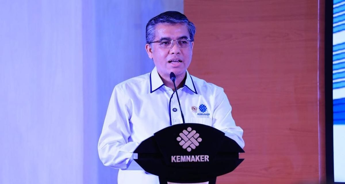 Menaker Blak-blakan soal Isi PP Pengupahan yang Baru Diteken Prabowo