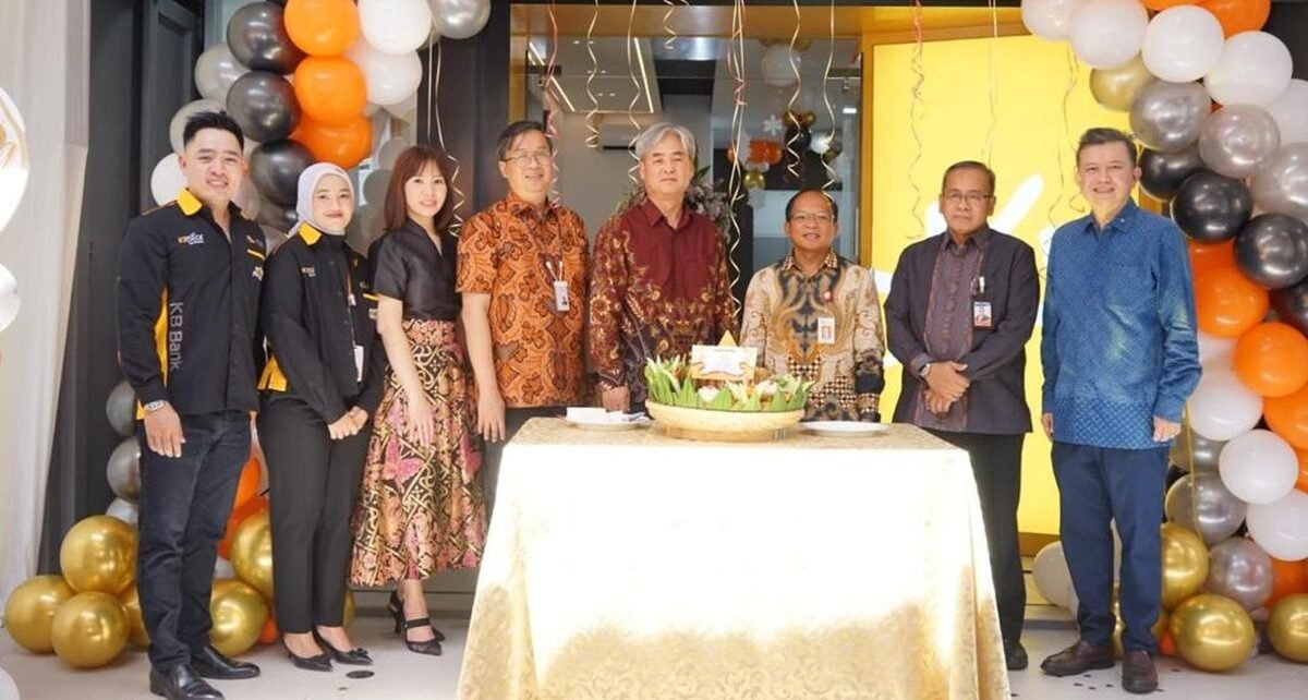 Perkuat Layanan, KB Bank Resmikan KCP Bandung Taman Kopo Indah