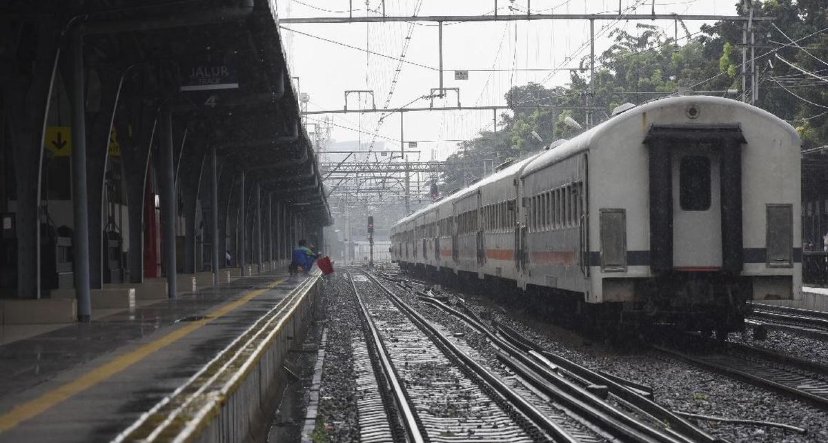 Genangan Air di Purwakarta, Sejumlah Perjalanan Kereta Terganggu