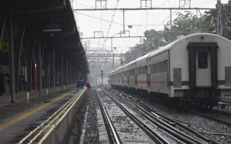 Genangan Air di Purwakarta, Sejumlah Perjalanan Kereta Terganggu