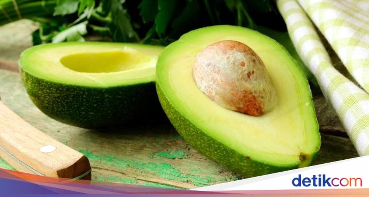 Rahasia Alpukat Tetap Segar Sebulan, Cuma Pakai 2 Bahan Murah
