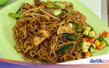 3 Resep Mie Goreng Gampang tapi Nikmat, Ada yang Pakai Topping Kangkung