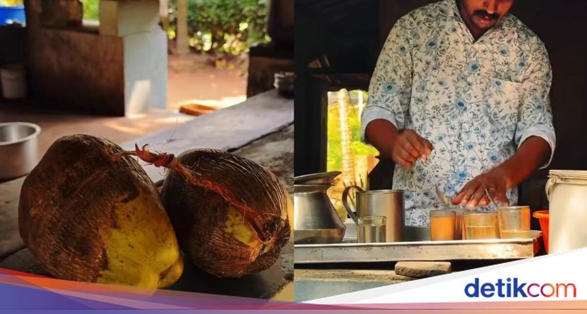 Bukan Uang, Warung Teh Ini Terima Barter Pakai Kelapa!
