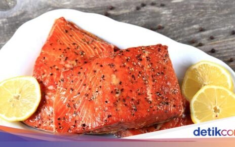 Jangan Asal FOMO! Ini Potensi Bahaya Candied Salmon Jika Salah Buat