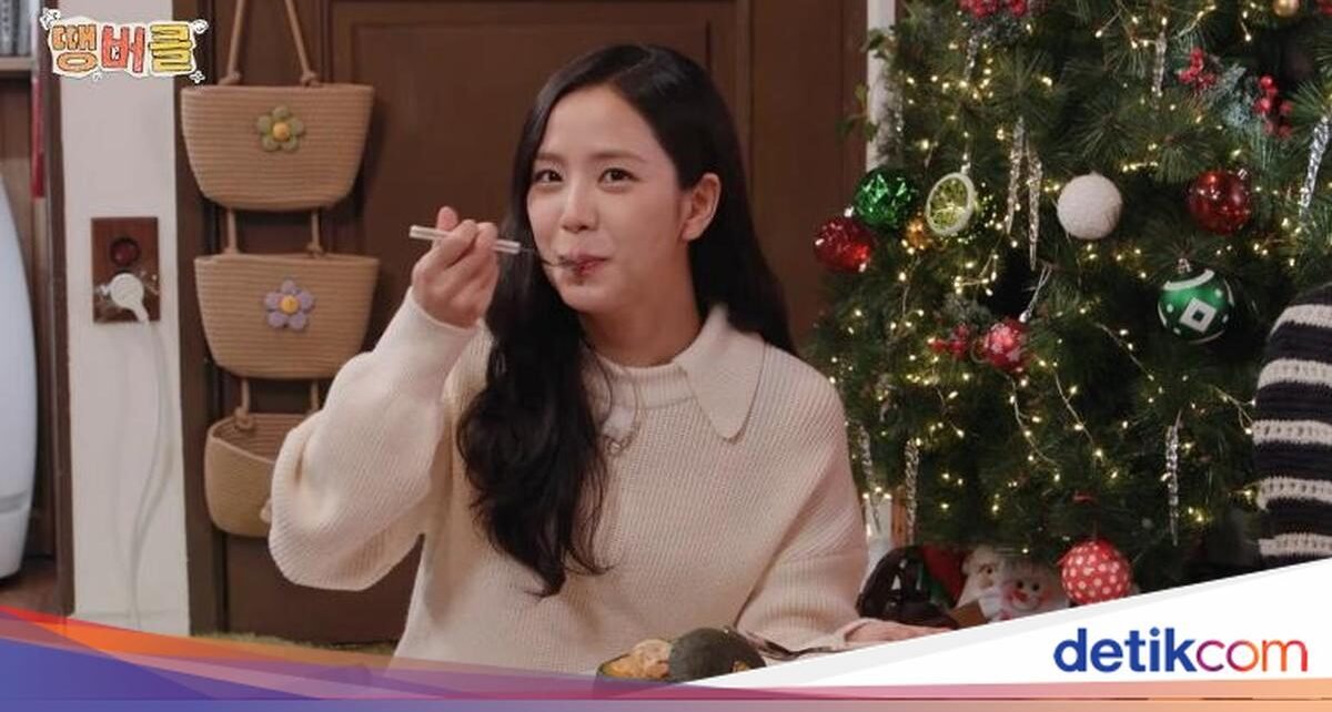 Reunian! Doyoung NCT Masak Spaghetti Buat Jisoo BLACKPINK