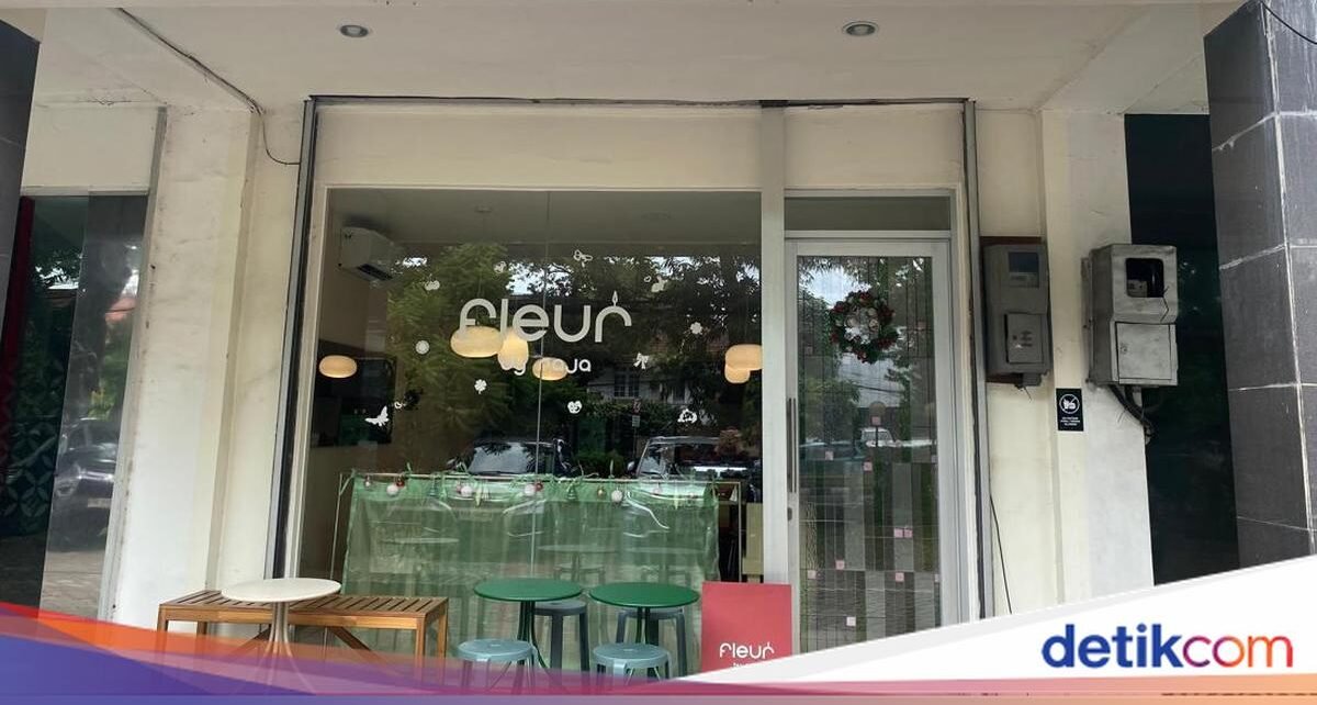 Laris Manis! Ini Salt Bread Salmon Mentai yang Hits di Blok M