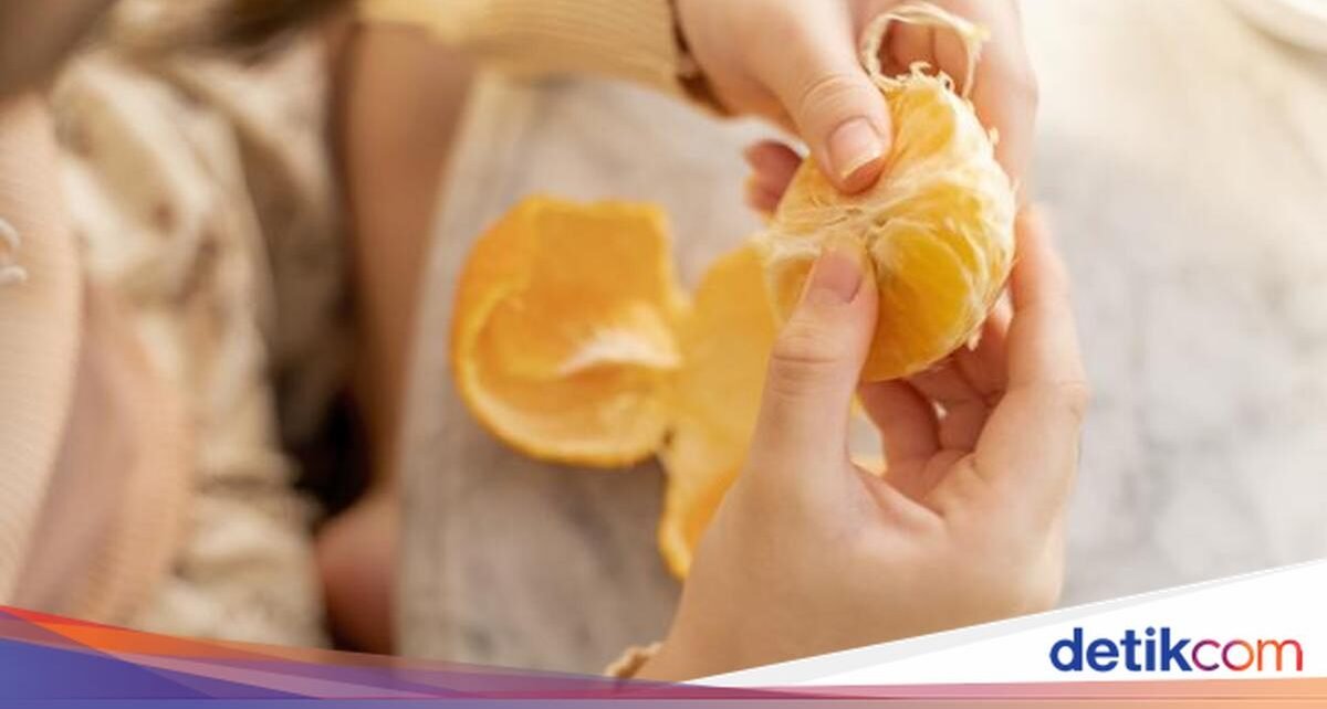 Mau Tulang Kuat? Coba 9 Buah Super Tinggi Kalsium Ini