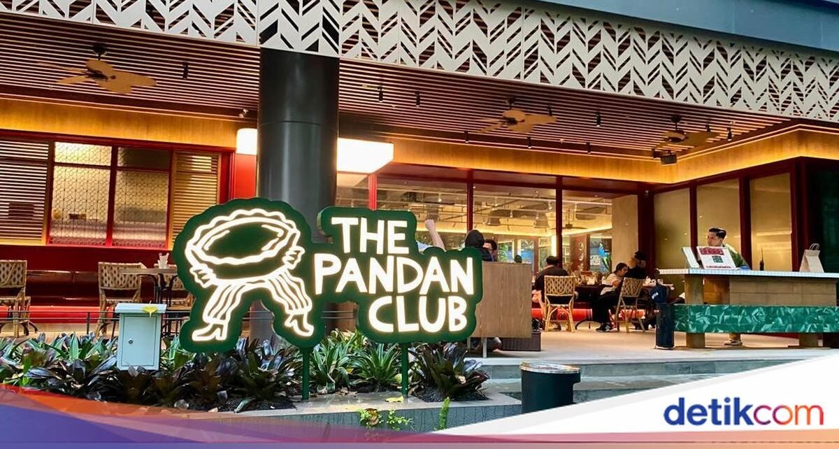 Long Weekend! Asyiknya Nongkrong di Kafe Peranakan di Urban Forest