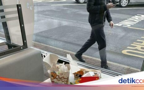 Potret Resto Berantakan Bikin Geger hingga Sop Ayam Klaten Enak di Jakarta