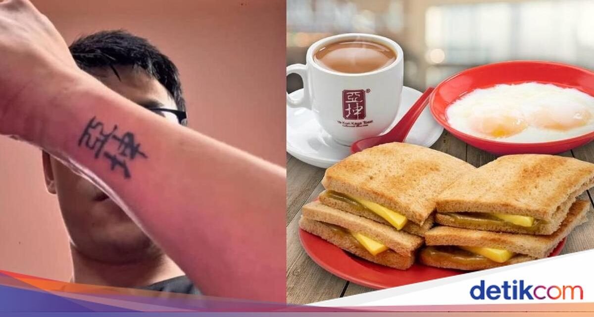 Gokil! Pria Ini Nekat Tato Logo Kedai Sarapan Favoritnya di Singapura