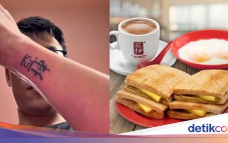 Gokil! Pria Ini Nekat Tato Logo Kedai Sarapan Favoritnya di Singapura