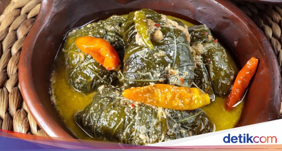 3 Resep Daun Singkong yang Sedap, Masak Buntil hingga Tumis Pakai Ikan Teri