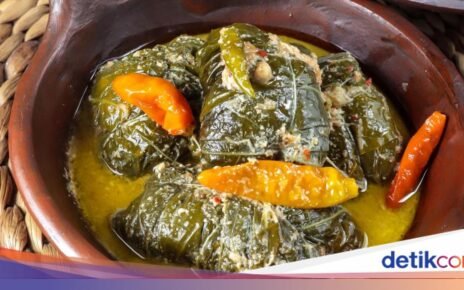 3 Resep Daun Singkong yang Sedap, Masak Buntil hingga Tumis Pakai Ikan Teri