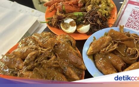 Respect! Pria Dermawan Ini Selalu Titip Uang ke Resto untuk Beri Makan Gratis
