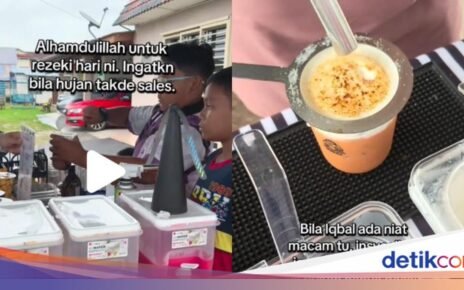 Salut! Bocah 11 Tahun Jual Minuman Demi Kumpulkan Uang untuk Umrah