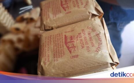 Suasananya Bikin Nostalgia, 5 Toko Kopi Legendaris Ini 'Nyempil' di Pasar