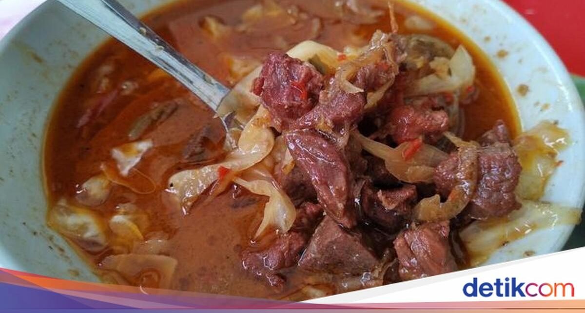 Cuaca Dingin Enaknya Makan Tongseng, Ini 5 Tempat yang Terkenal Nikmat