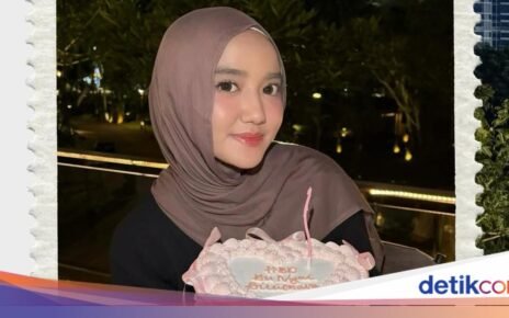 Seru! Wirda Mansur Rayakan Ultah hingga Siapkan Makanan di Pesantren